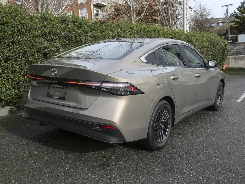 Nissan Sentra 2026 photo 3