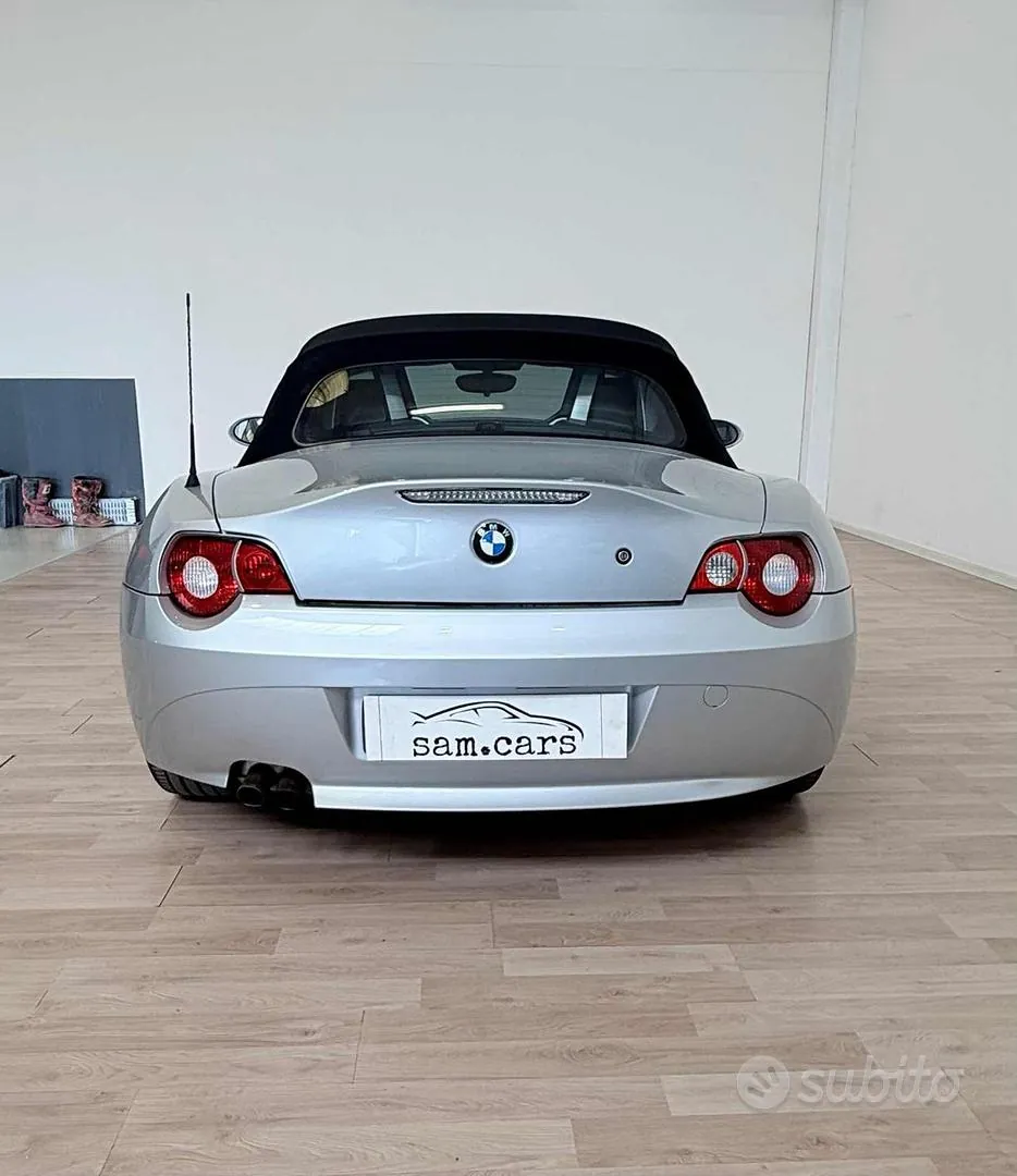 BMW Z4 2004 photo 4