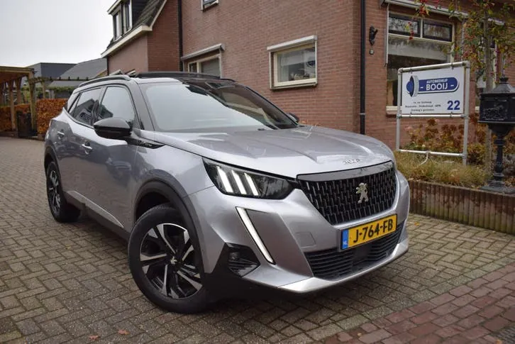 Peugeot 2008 2020 photo 2