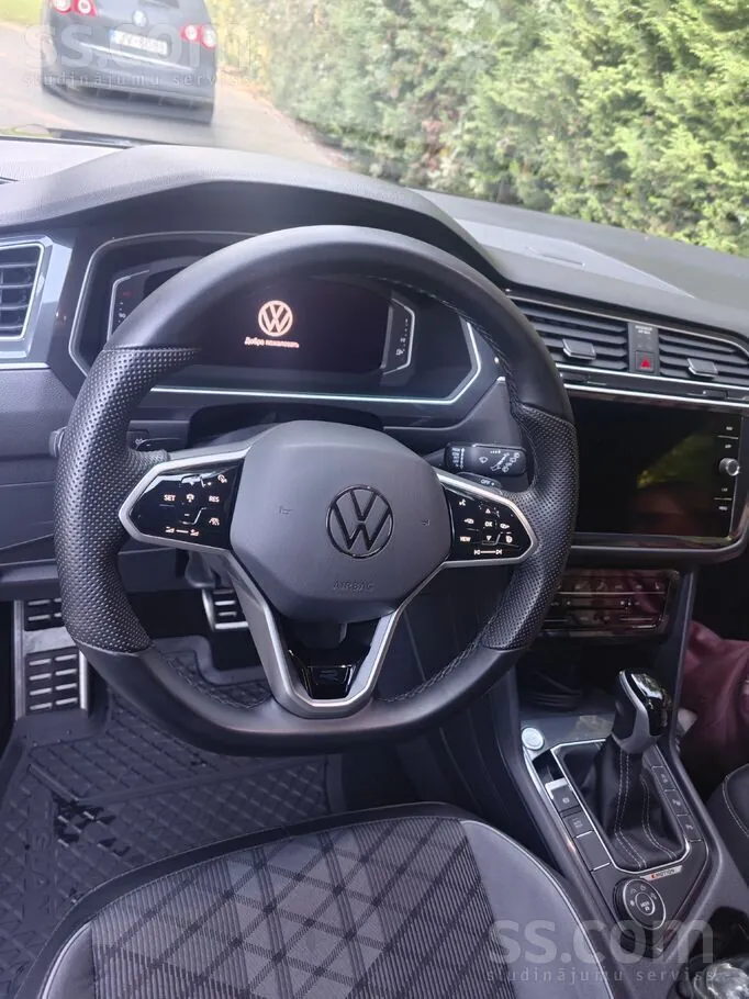 Volkswagen Tiguan 2023 photo 3
