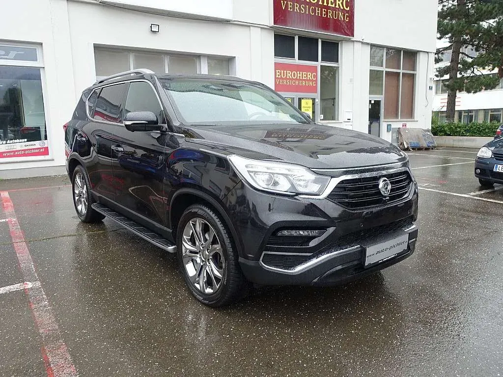 KG Mobility Rexton 2018 photo 2