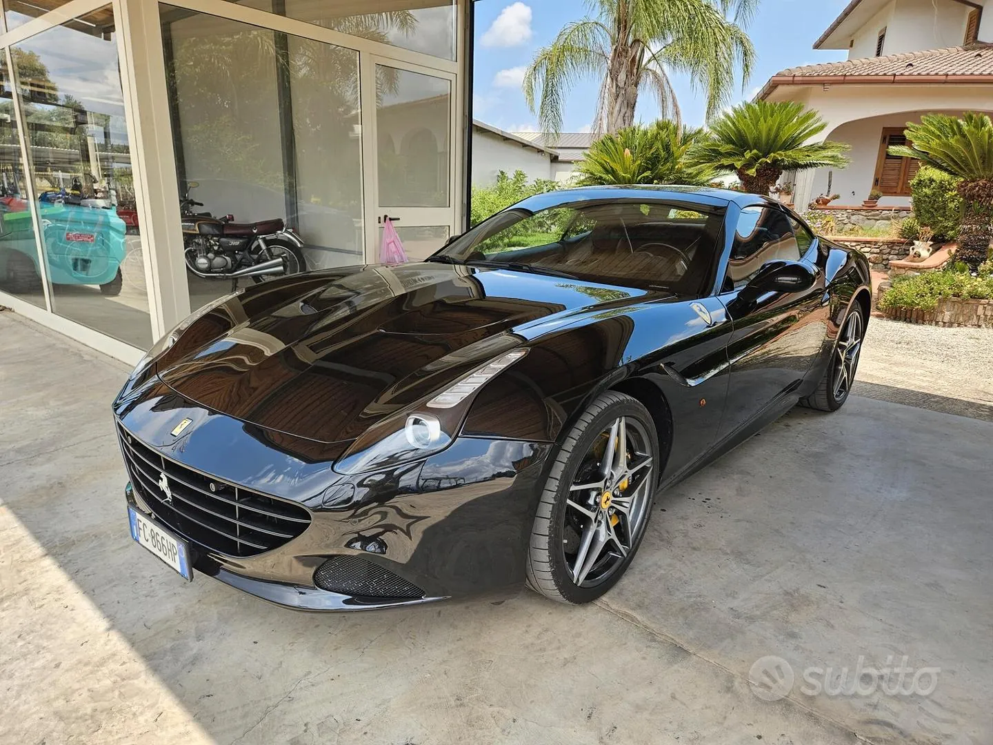 Ferrari California