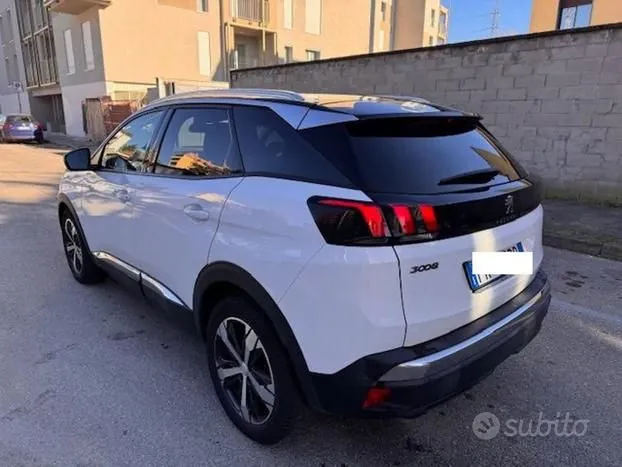 Peugeot 3008 2018 photo 5
