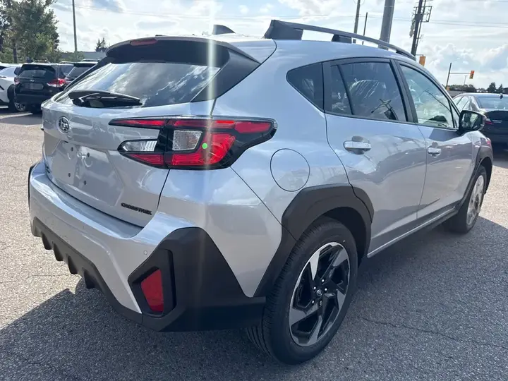 Subaru Crosstrek 2026 photo 3