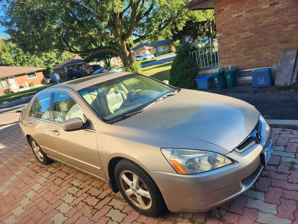 Honda Accord 2003 photo 3