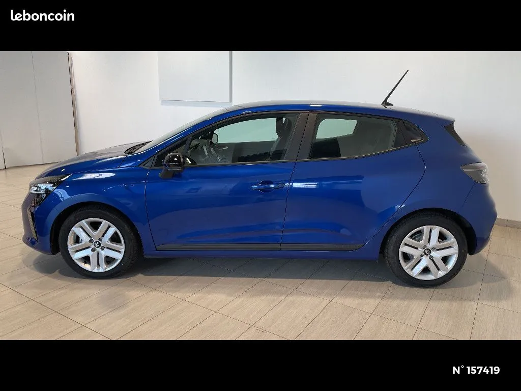 Renault Clio 2024 photo 2