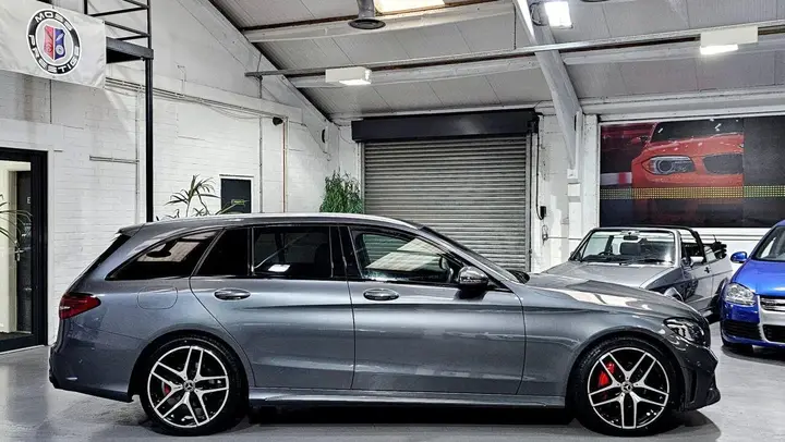 Mercedes-Benz C-Class 2020 photo 5