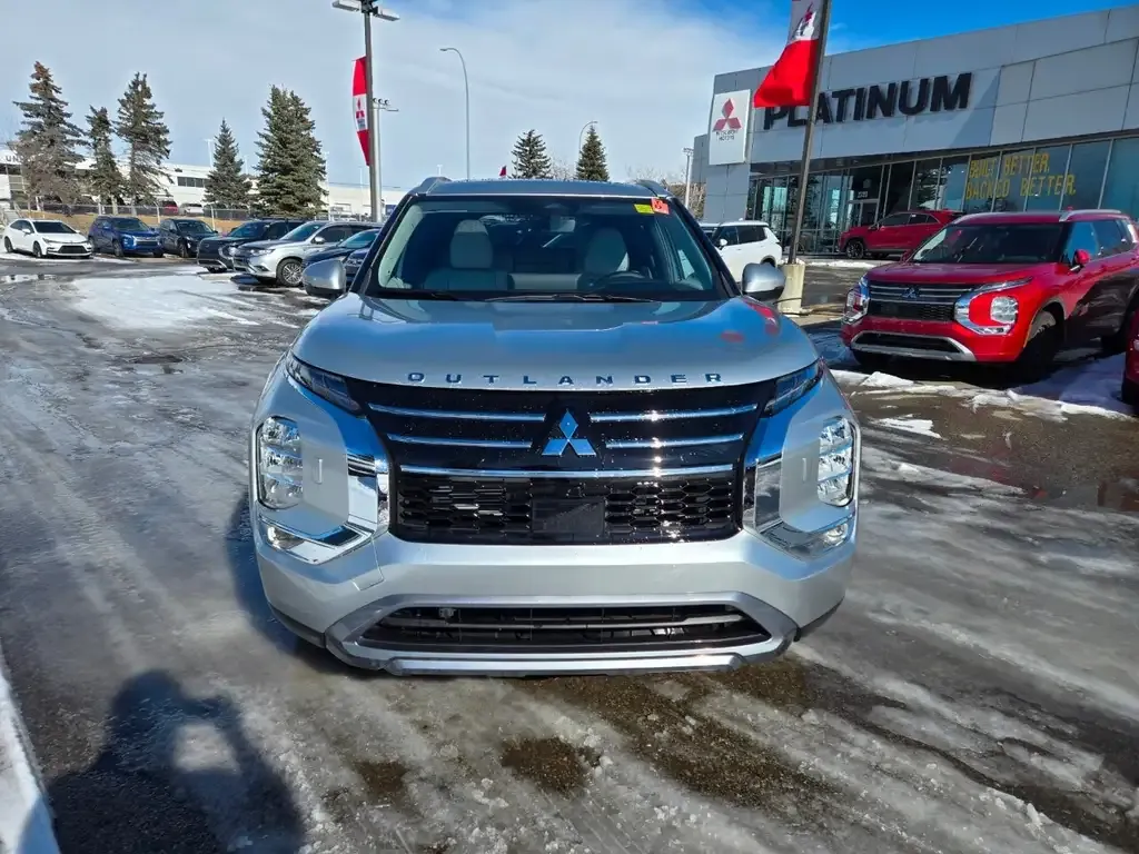 Mitsubishi Outlander 2026 photo 2