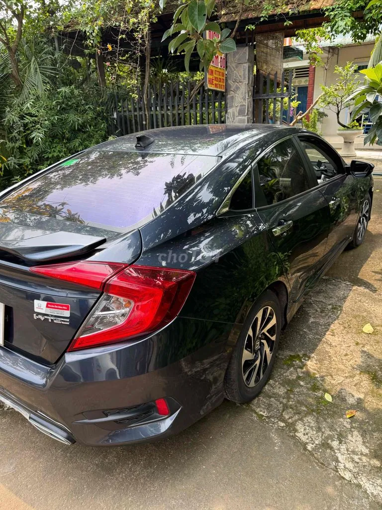 Honda Civic 2018 photo 3