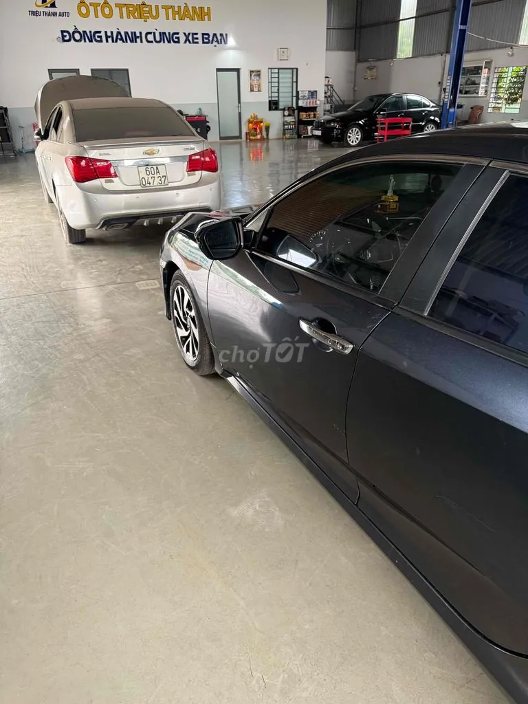 Honda Civic 2018 photo 5