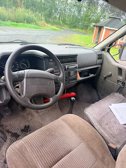 Volkswagen Transporter 1997 photo 2