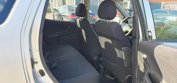 Suzuki Ignis 2005 photo 4
