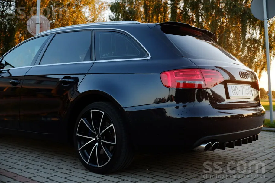 Audi A4 2009 photo 3