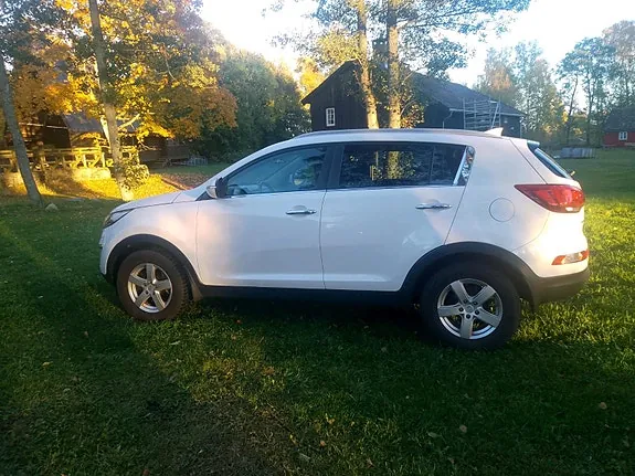 Kia Sportage 2015 photo 2