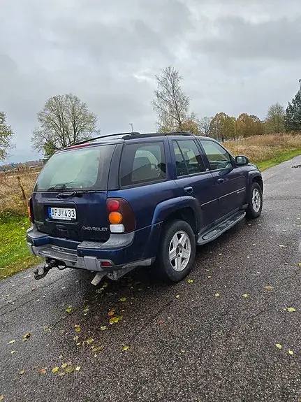 Chevrolet Trailblazer 2002 photo 2