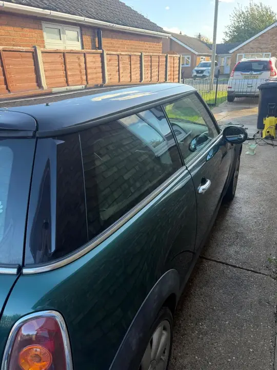 Mini Hatch 2009 photo 4