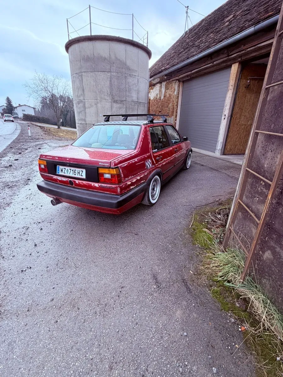 Volkswagen Jetta 1990 photo 2