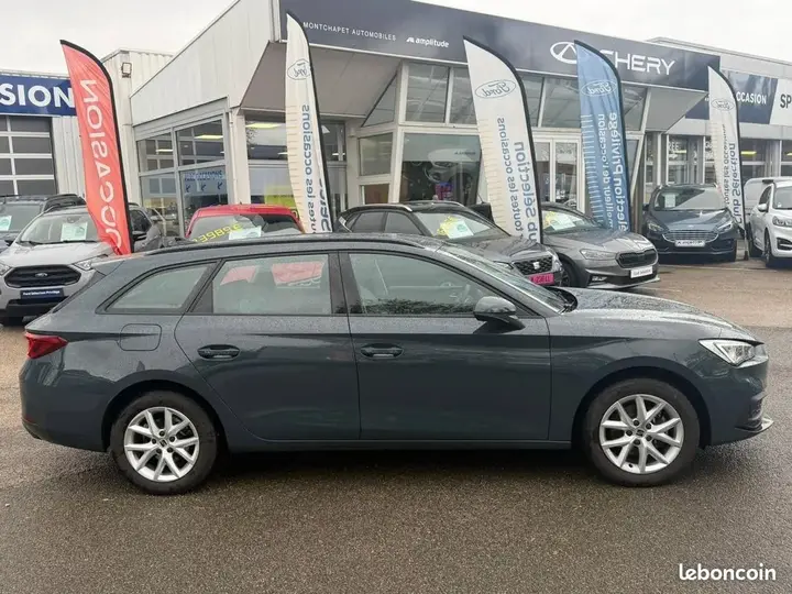 Seat Leon 2025 photo 4