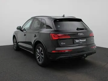 Audi Q5 2023 photo 2