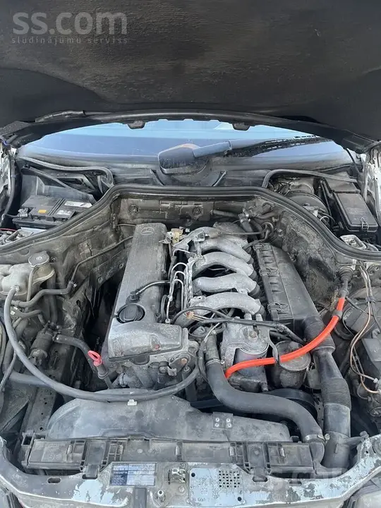 Mercedes-Benz W124 1991 photo 5