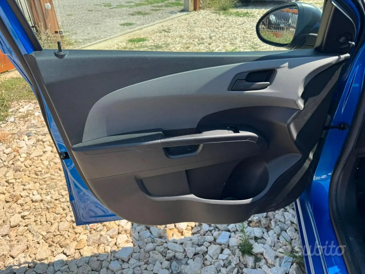 Chevrolet Aveo 2011 photo 5