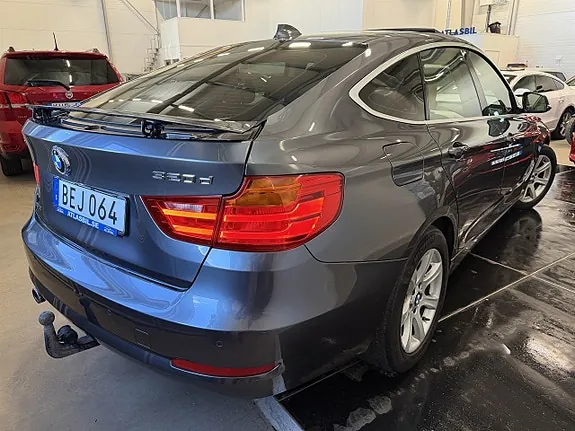 BMW 320D 2015 photo 4