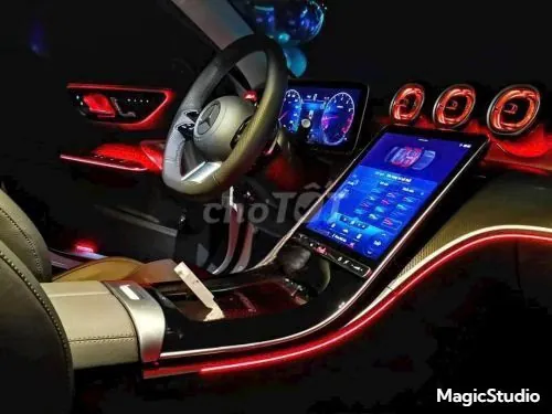 Mercedes-Benz C-Class 2025 photo 3
