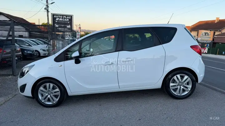 Opel Meriva 2011 photo 3