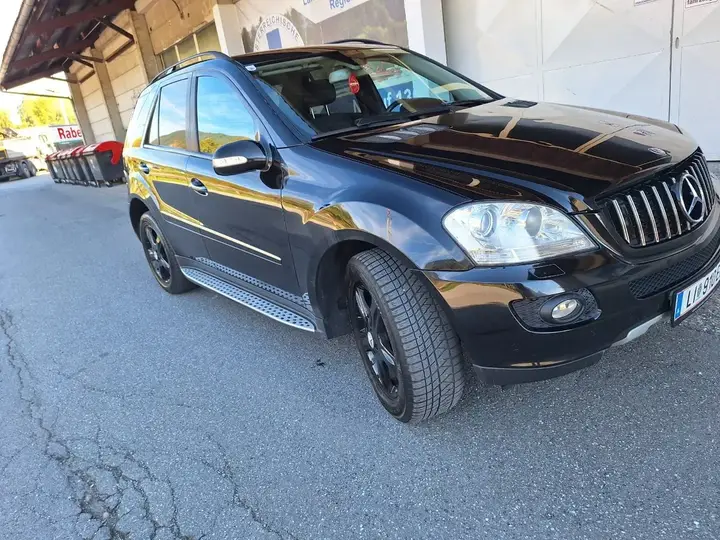 Mercedes-Benz 280 2007 photo 3