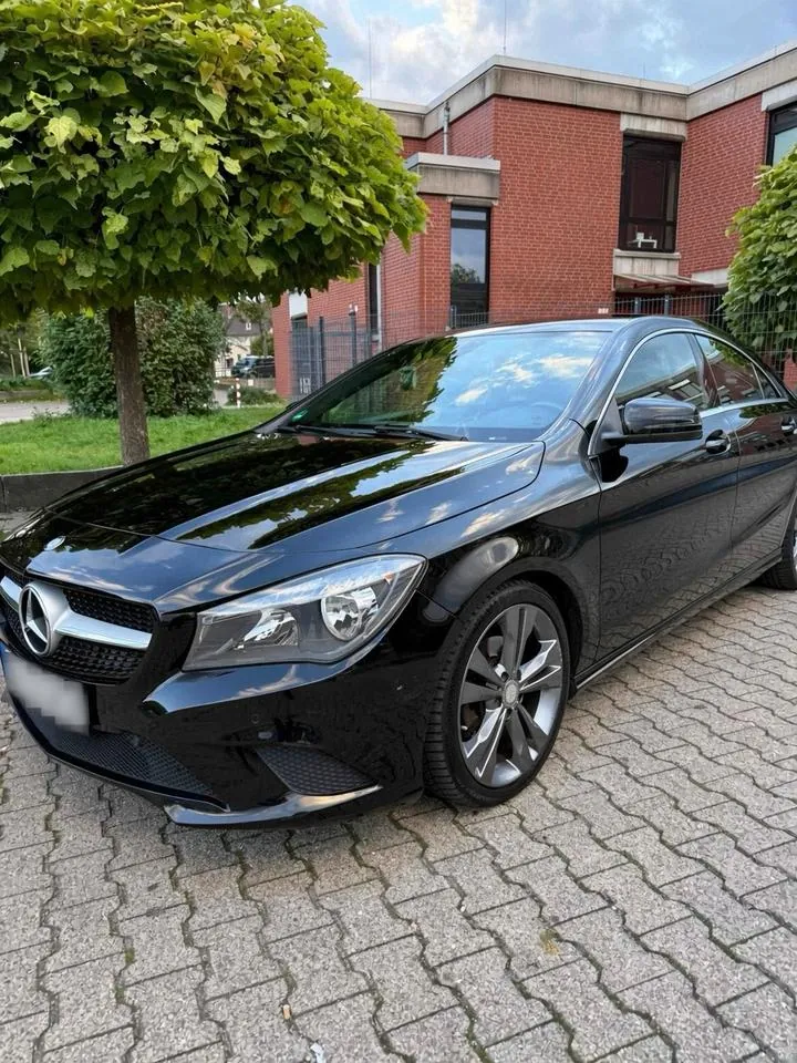 Mercedes-Benz Cla 200