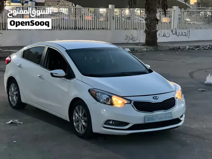 Kia K3 2015 photo 2