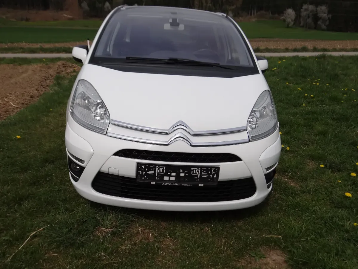 Citroen C4 Picasso 2011 photo 3