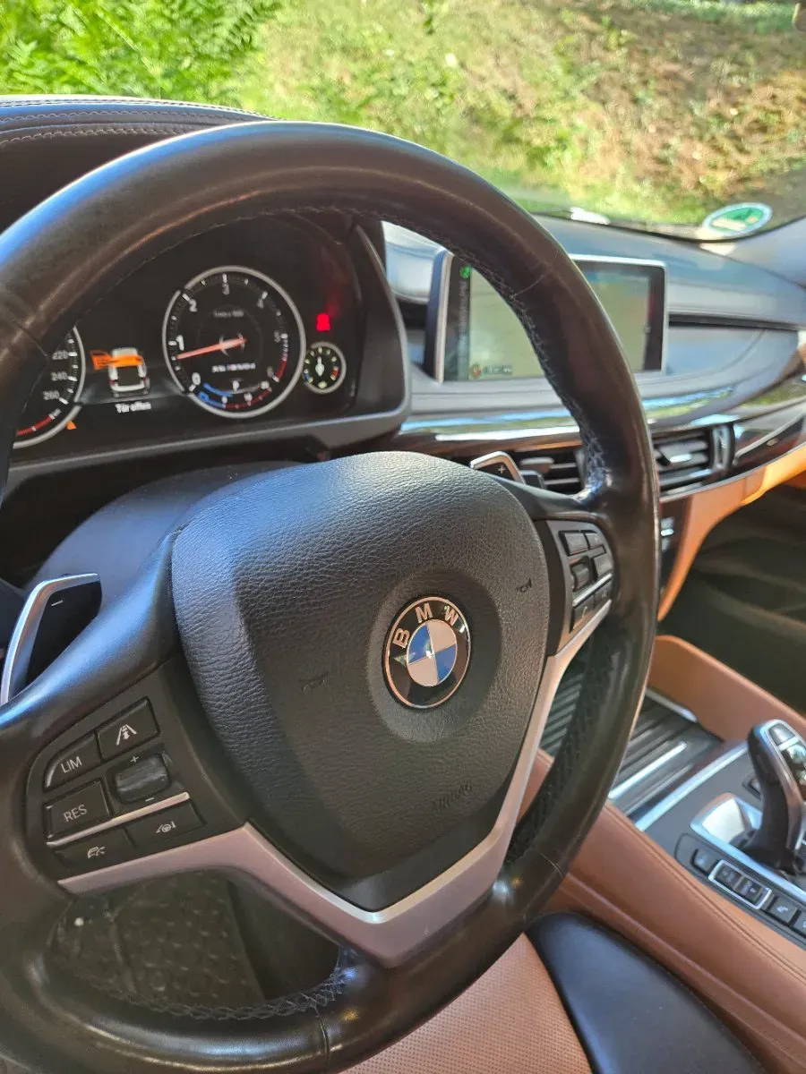 BMW X6 2015 photo 2