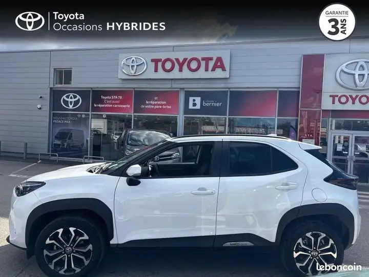 Toyota Yaris Cross 2025 photo 3
