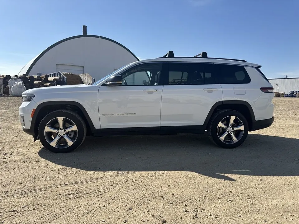 Jeep Grand Cherokee L 2021 photo 2