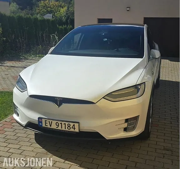 Tesla Model X