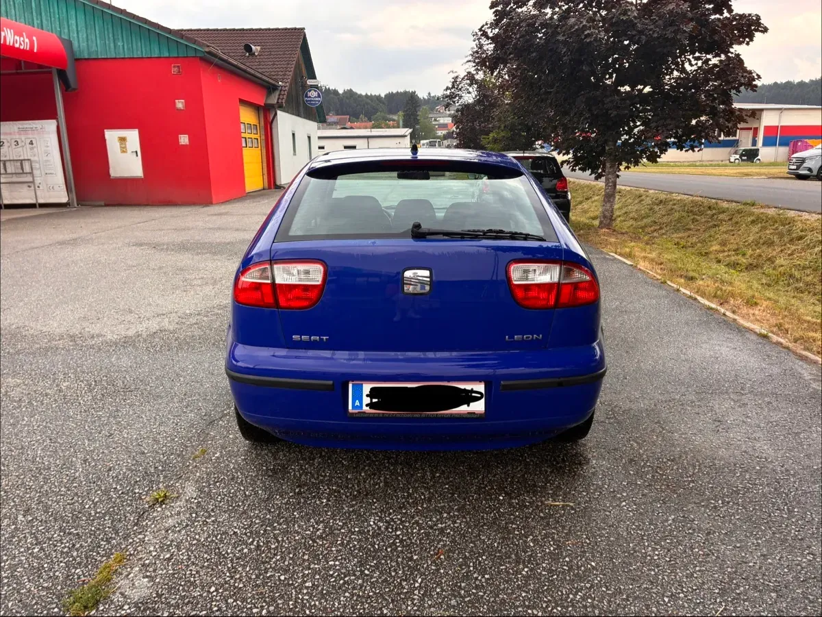 Seat Leon 2004 photo 2