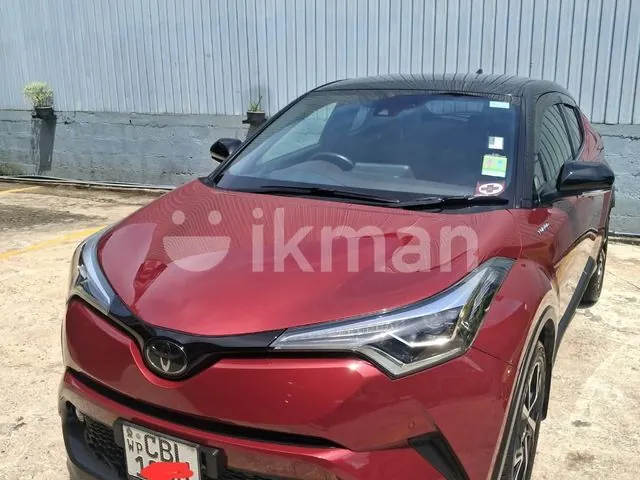 Toyota C-Hr 2019 photo 2