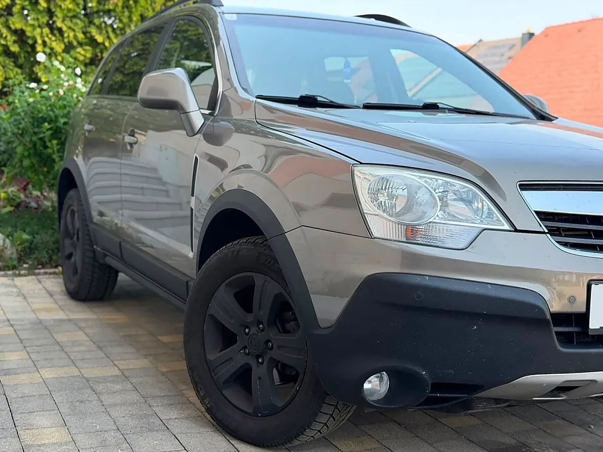 Opel Antara 2007 photo 2