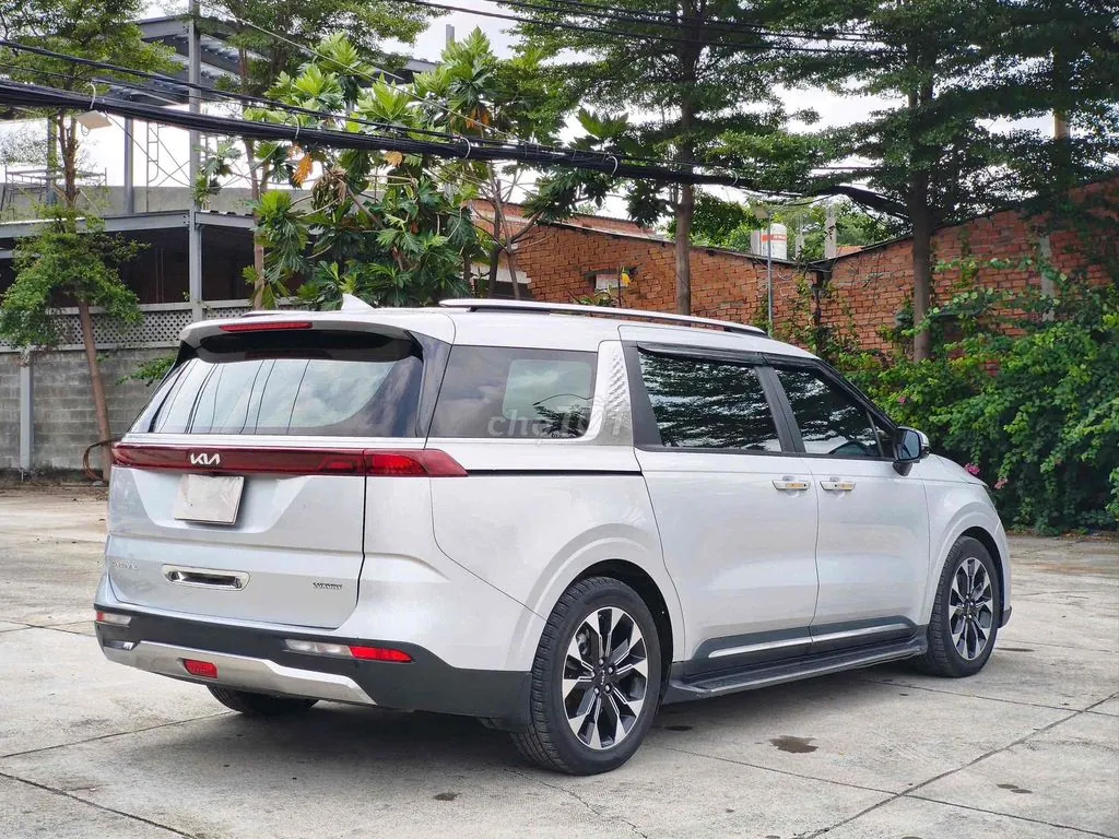 Kia Carnival 2022 photo 4