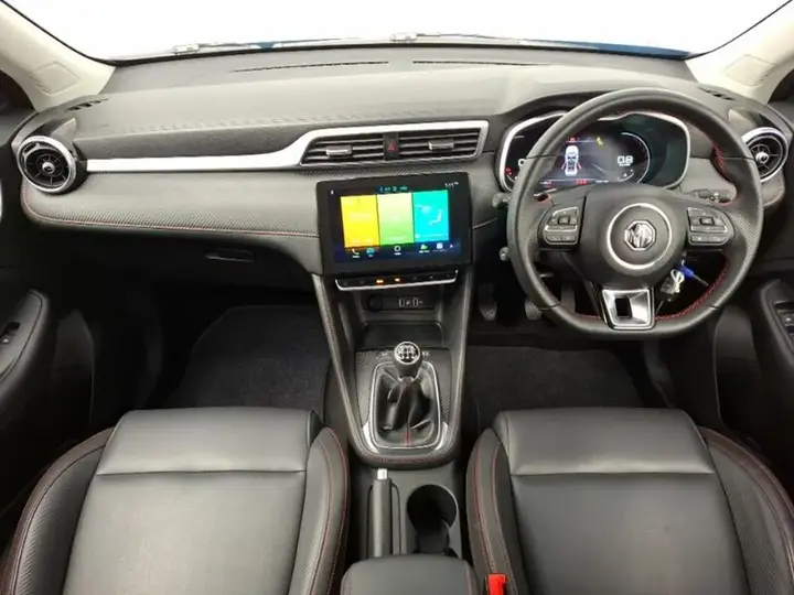 MG Zs 2023 photo 3