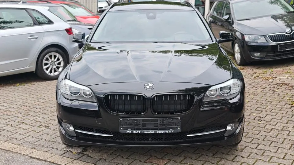 BMW 528I Xdrive