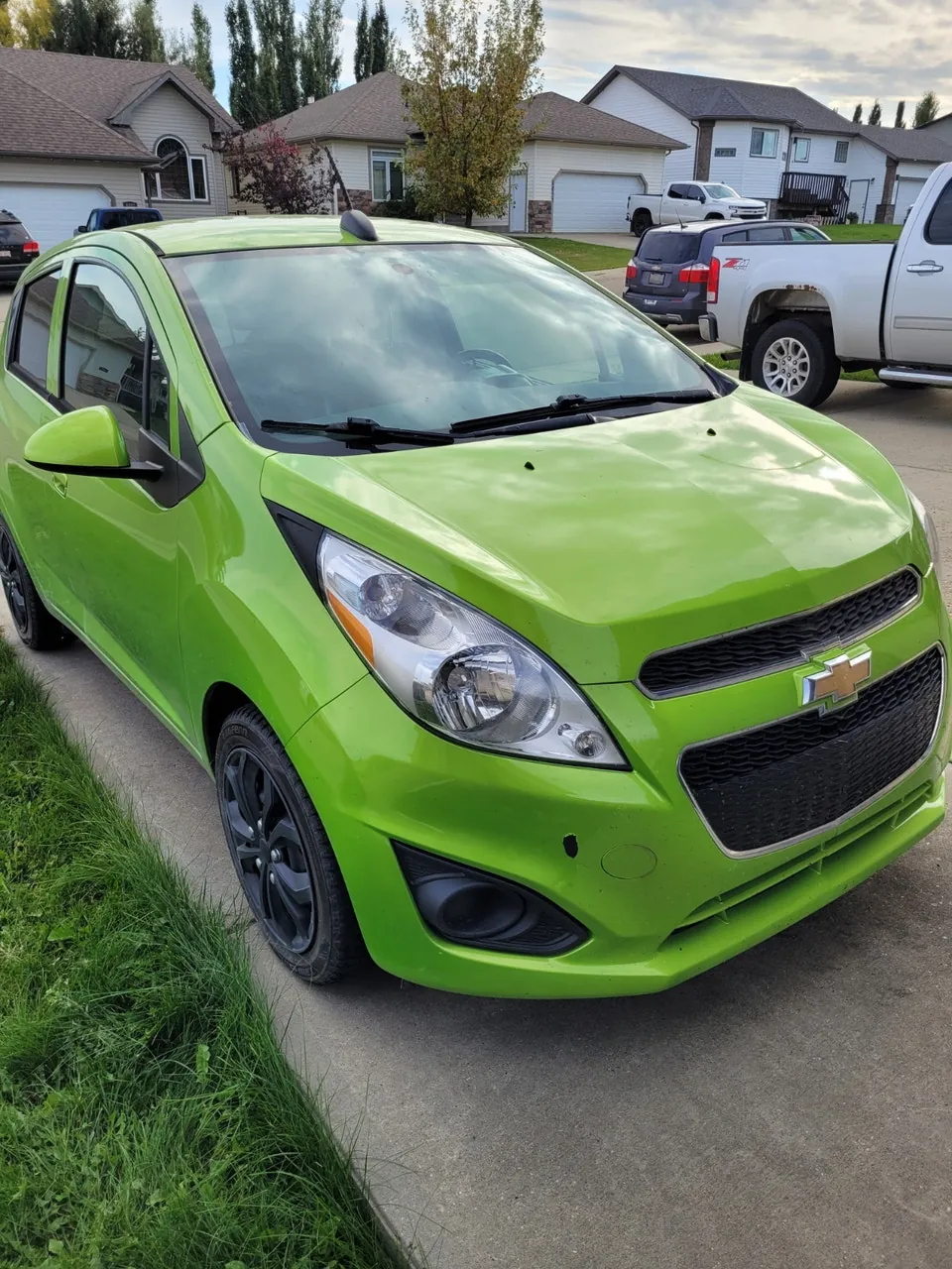 Chevrolet Spark 2015 photo 2