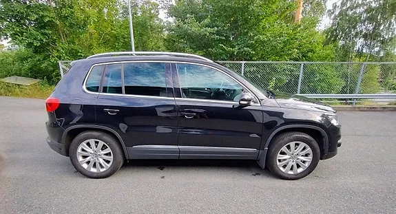 Volkswagen Tiguan 2012 photo 4