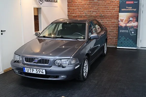 Volvo S40 2004 photo 2