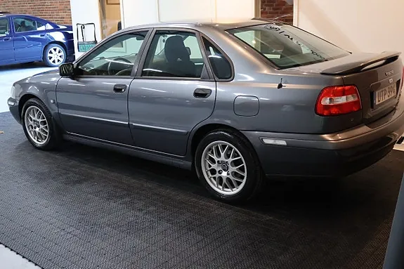 Volvo S40 2004 photo 3