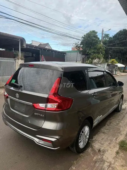Suzuki Ertiga 2022 photo 4