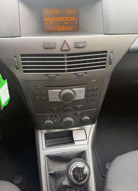 Opel Astra 2005 photo 3