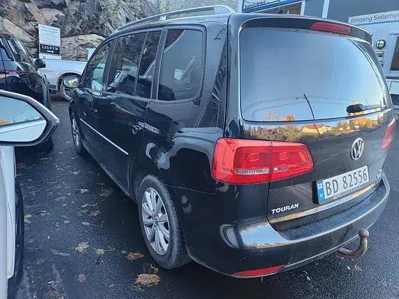 Volkswagen Touran 2013 photo 5