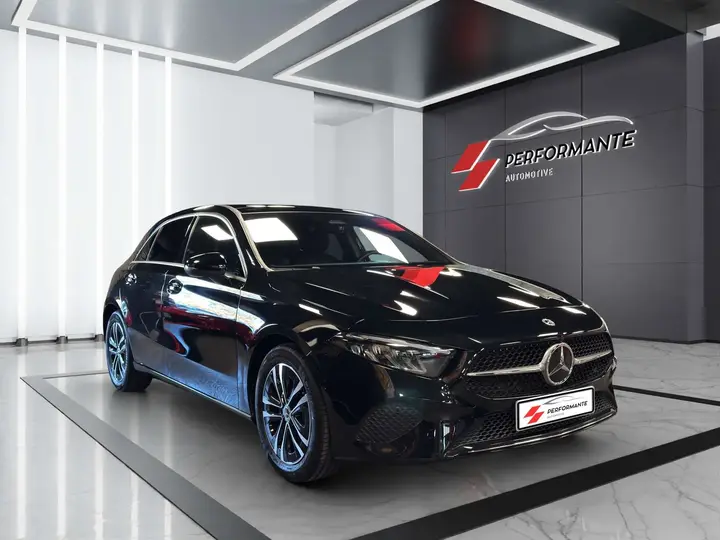 Mercedes-Benz A 180 2025 photo 3